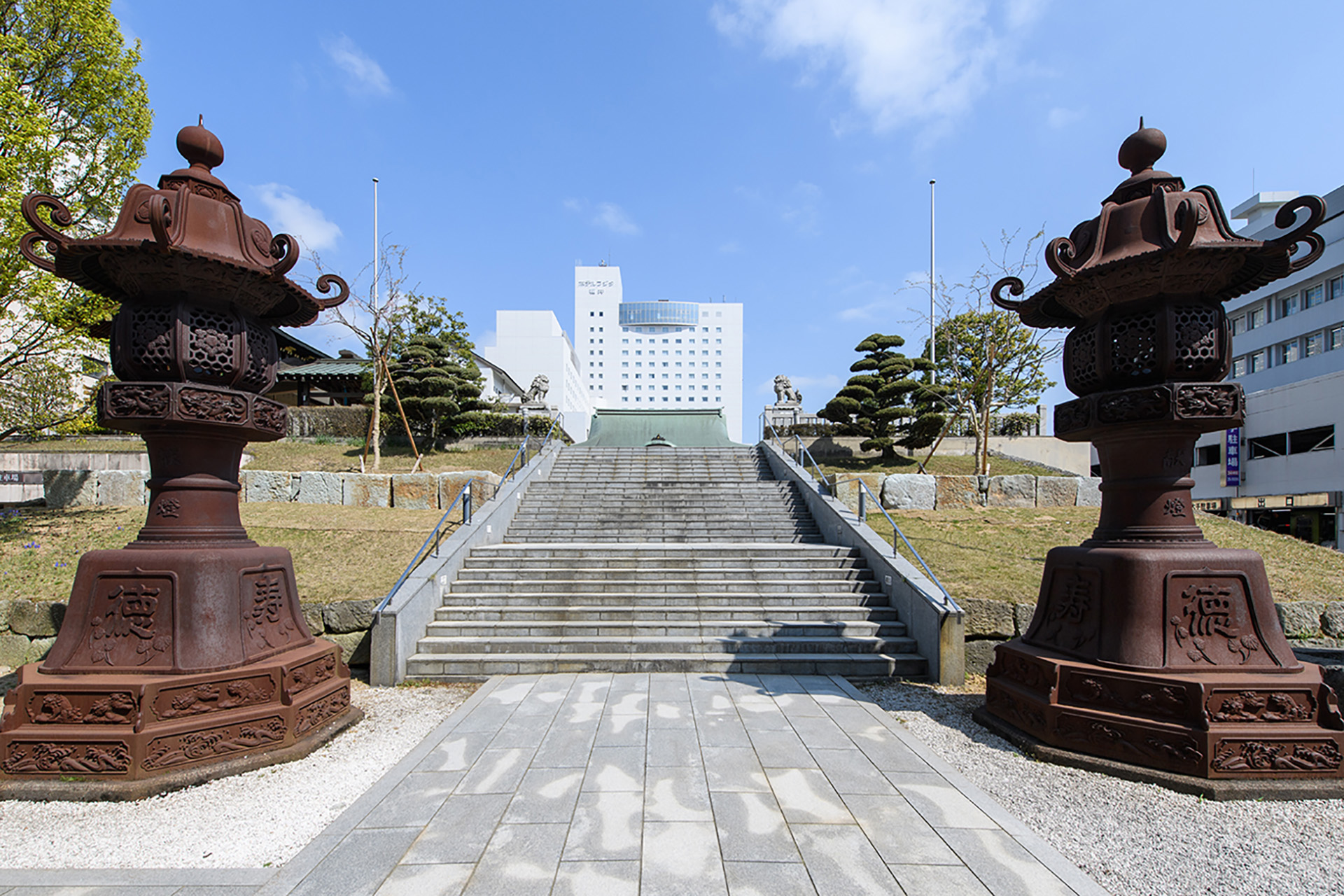 さかえのやしろ